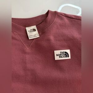 The North Face Women’s Crewneck Sweatshirt with Logo Patch